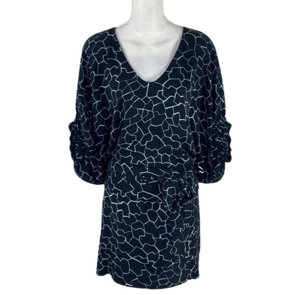 DVF Edna black blue white dolman sleeve blouson silk tie side blouson dress MM10 - Picture 2 of 15